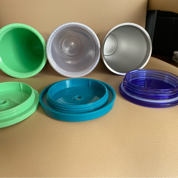 Starbucks Quetzal Bird Flowers Oil Slick & xmas Vinti Tumblers W/ lid. No straws - Picture 8 of 9